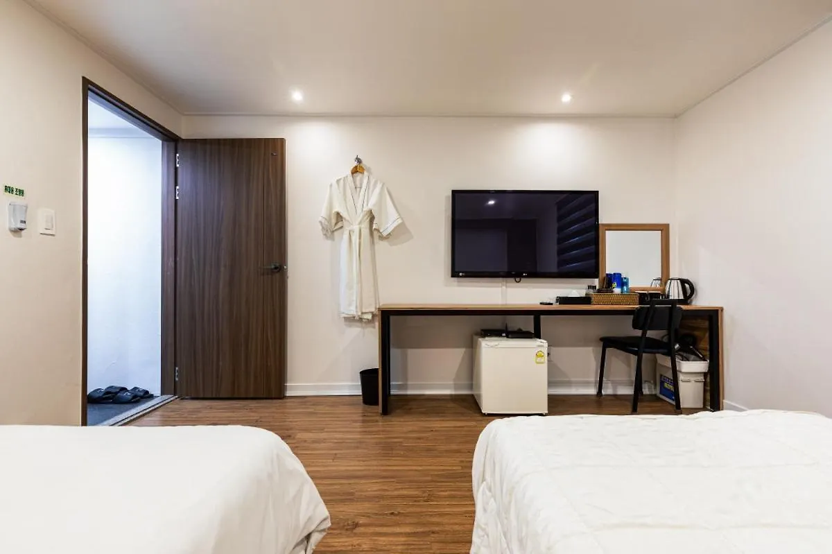 J-One Hotel Czedżu Korea Południowa