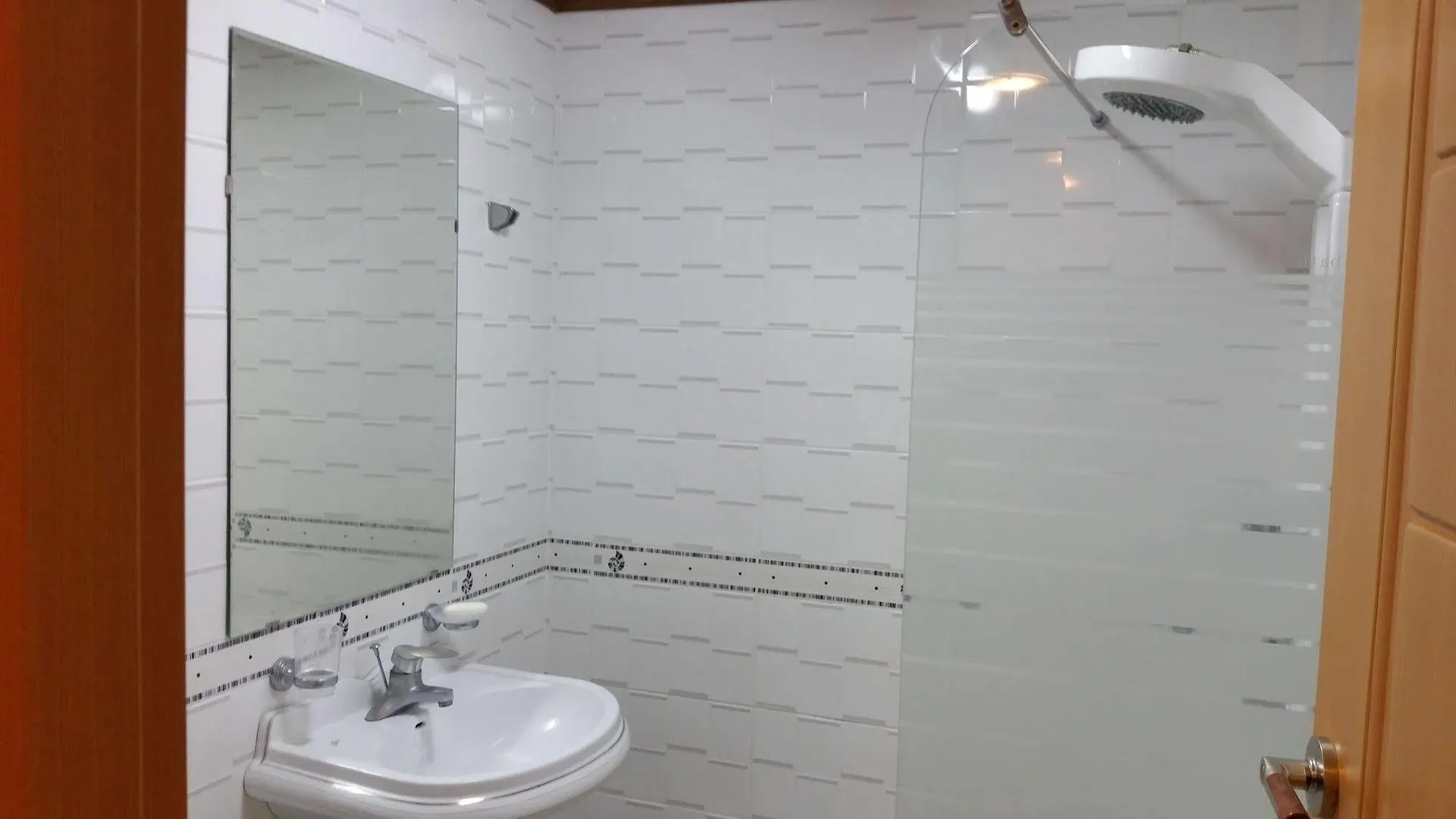 **  J-One Hotel Czedżu Korea Południowa