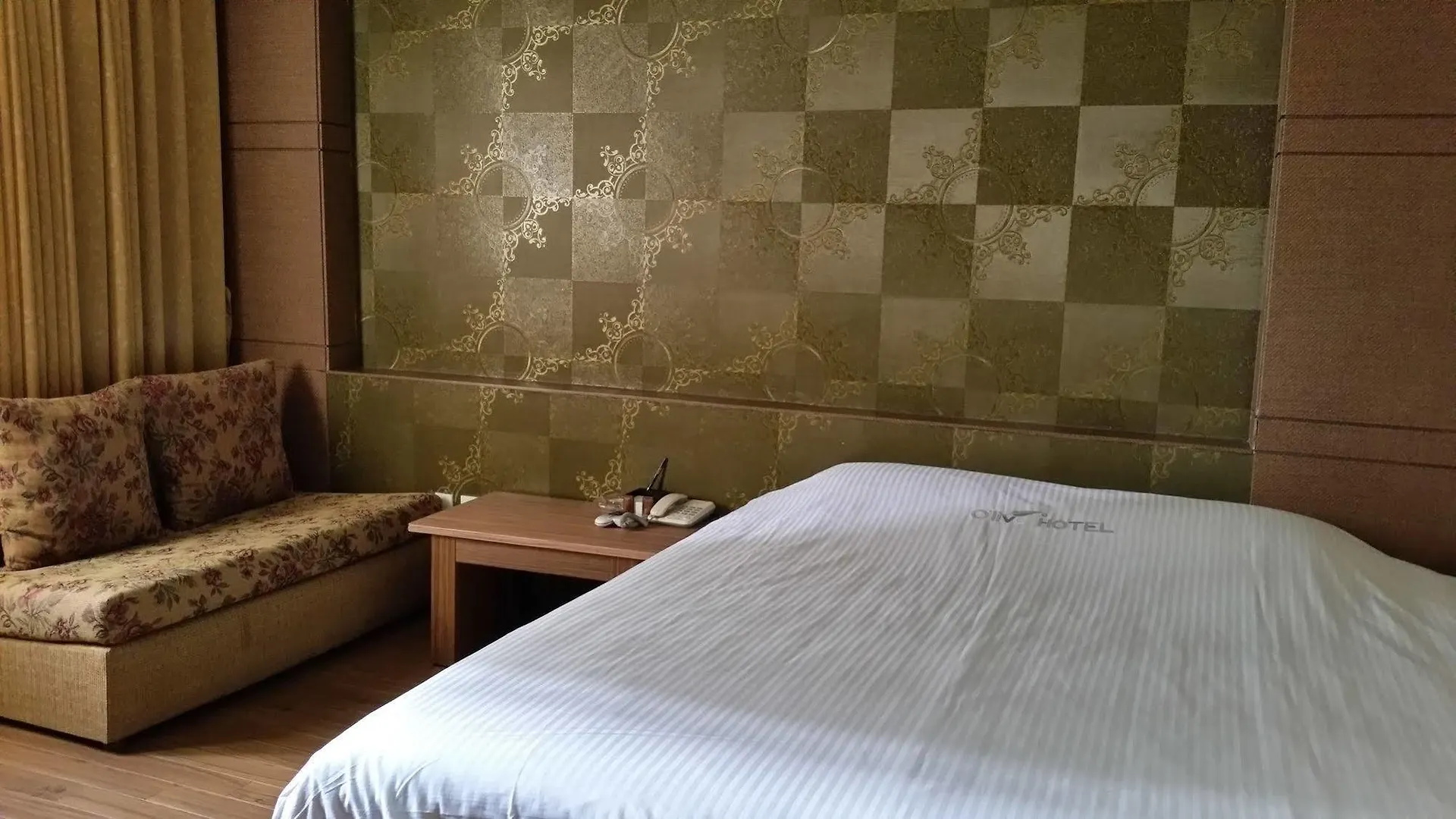 J-One Hotel Czedżu 2*,  Korea Południowa
